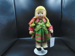 susie q felt doll